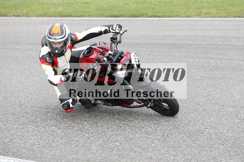 /53 16.09.2025 Track Day Domi Aegerter ADR/Gruppe gelb/111